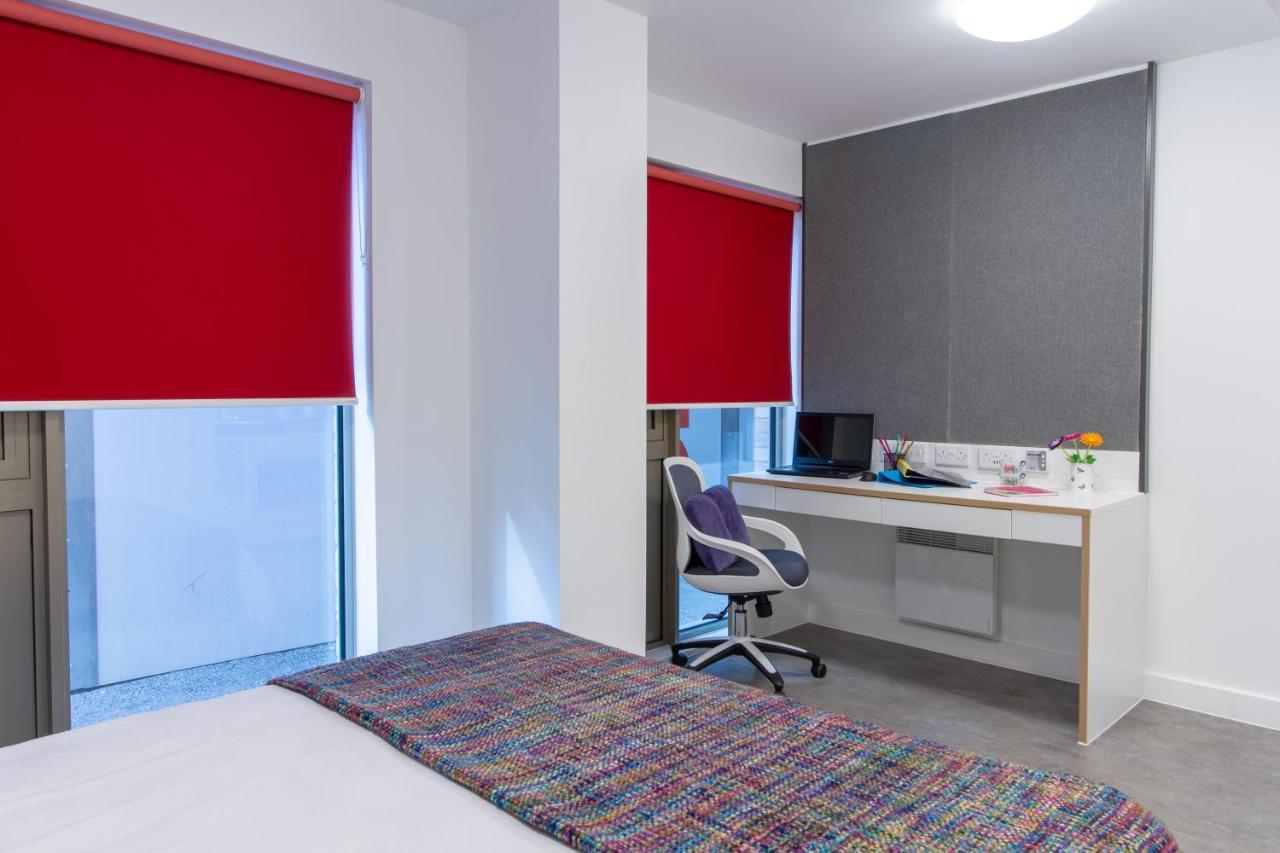 En Suite Rooms & Studios, Coventry - Sk Екстериор снимка