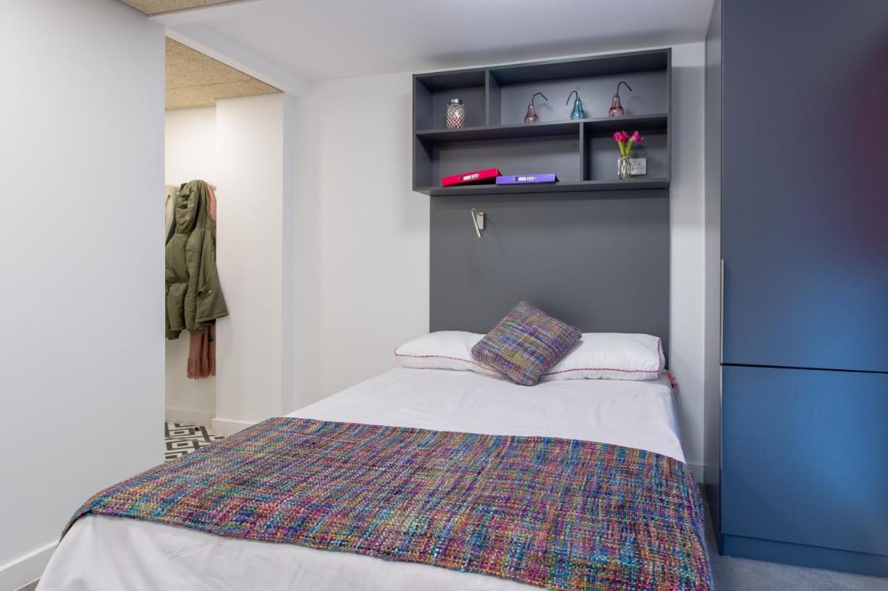 En Suite Rooms & Studios, Coventry - Sk Екстериор снимка